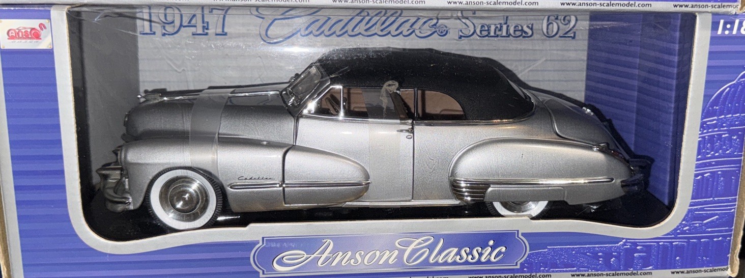 ANSON CLASSIC 1947 CADILLAC SERIES 62 CONVERTIBLE 1:18 Scale #30345  NIB