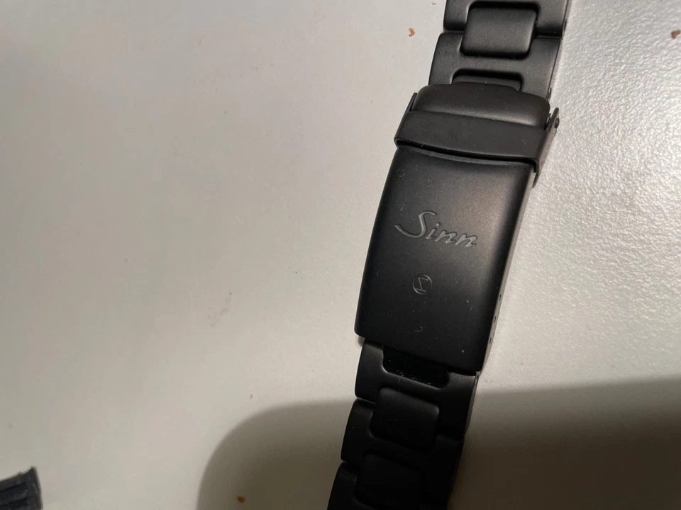 Sinn schwarzes noch nicht montiertes Metallband, 22 cm, Länge ca 18 cm - Bild 2 von 2