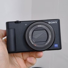 Sony Cyber-shot ZV-1 ZV1 Black 20.1MP Compact Digital Vlog Camera English 95 new