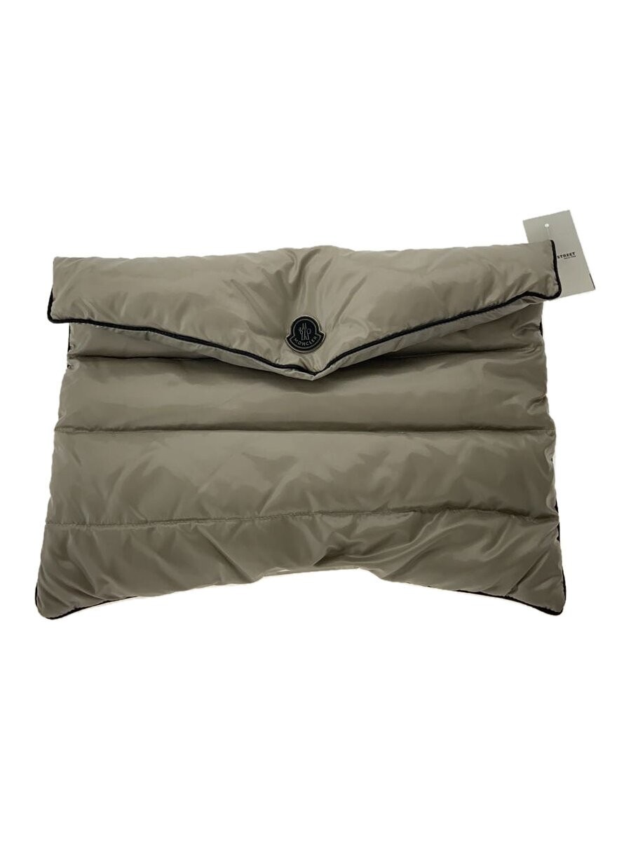 MONCLER BUSTA PIUMINO Down Design Clutch Bag in Greige (B209P0084730)