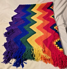 HANDMADE VINTAGE 70S CROCHET BLANKET THROW RIPPLE ZIGZAG RAINBOW 52"X 47"