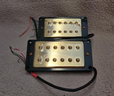 Humbucker Gitarren Tonabnehmer in ''Gold'' Paar zwei Reihen Polstücke 8,4k & 17k