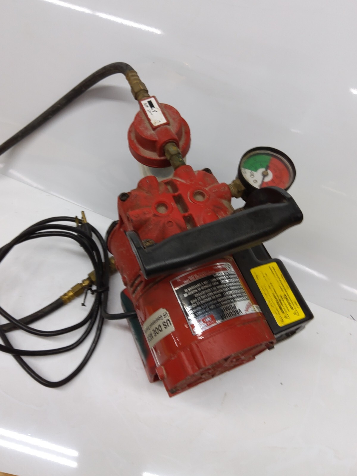 MILWAUKEE VACUUM PUMP 49500200 see description (USED NOT TESTED) eBay