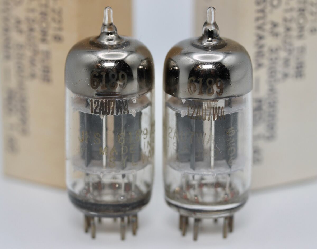 NOS TRIPLE-MICA SYLVANIA USA 12AU7-WA 6189 M-PAIR EQUIVALENT NOS TRIPLE-MICA SYLVANIA USA 12AU7-WA 6189 M-PAIR EQUIVALENT