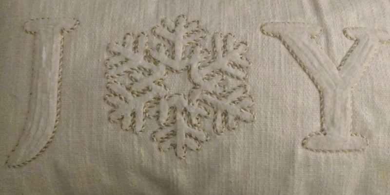 Sonoma "Joy" The Ultimate Feather 21"x14" Cream Pillow Tassels (Retail $56) New 