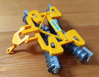 Britains 1:32; Disc Harrow Scheibenegge 9553; 70/80er Jahre
