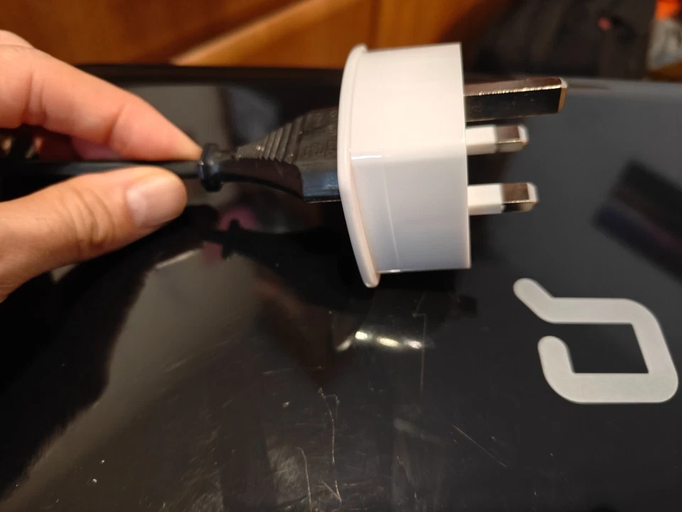 Compaq CQ58 15.6" Laptop | AMD E1-1200 | 8GB RAM | 240GB HDD | Windows 10 | HDMI - Image 3 of 4