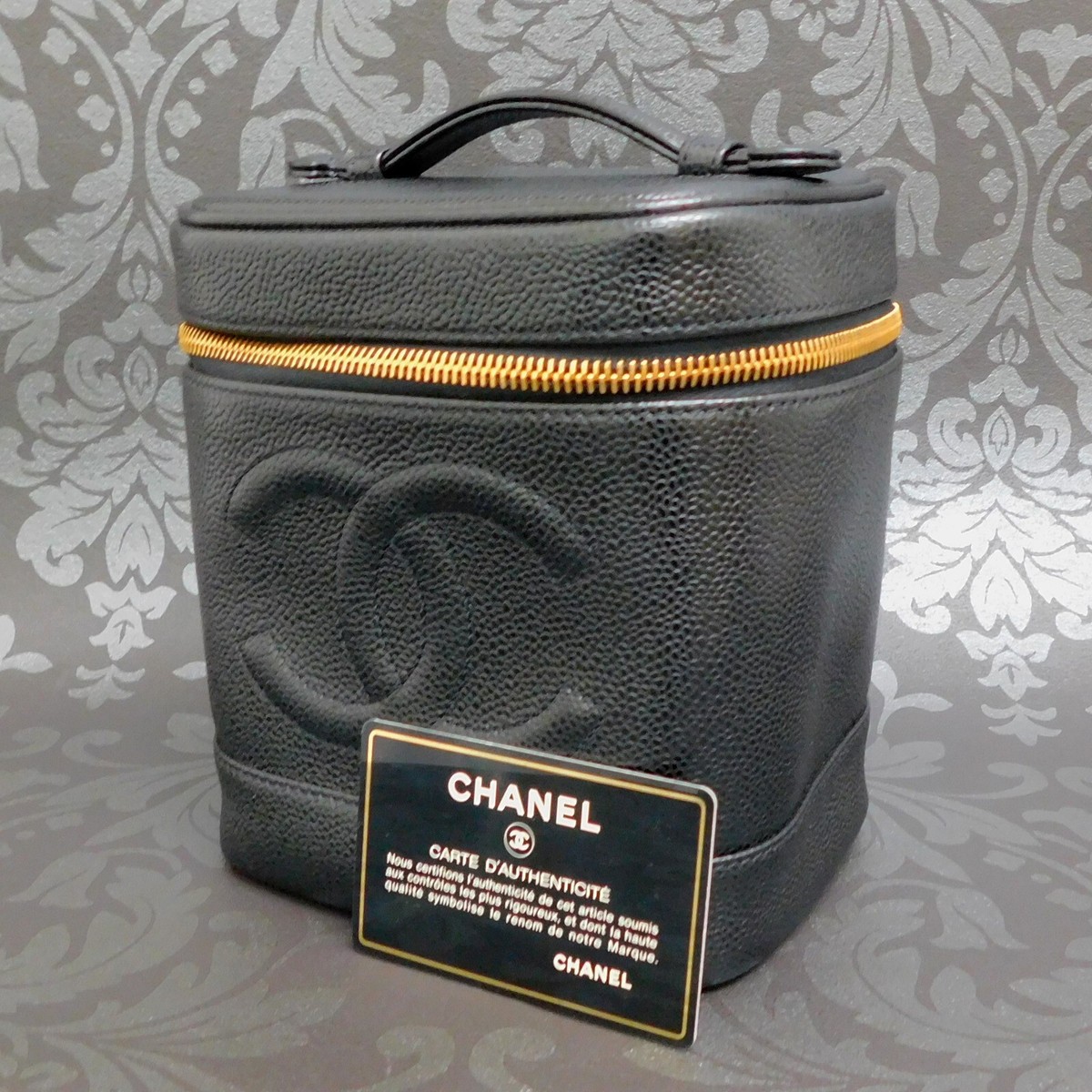 CHANEL Caviar Skin Leather Black Cosmetic Case Vanity Bag Handbag