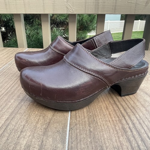 DANSKO Brown Leather Clogs With Back 