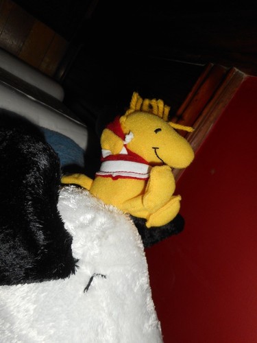 Vintage Snoopy & Woodstock Stuffed Plush 24" Large MACY'S Dept. Store Red Hoodie - Picture 10 of 12