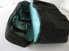 NOWA CZARNA NYLONOWA TORBA TRANSPORTOWA / WEEKENDOWA / KOSMETYCZNA Z PLASTIKOWYMI POJEMNIKAMI DO PRZECHOWYWANIA