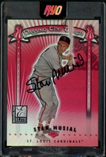 2001 Donruss Elite #PT-1 Stan Musial Passing the Torch On-Card Auto #'d 39/100