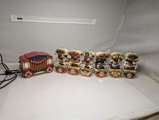 Vintage Mr Christmas Holiday Carousel Lighted Musical 21 Carols Moving Horses