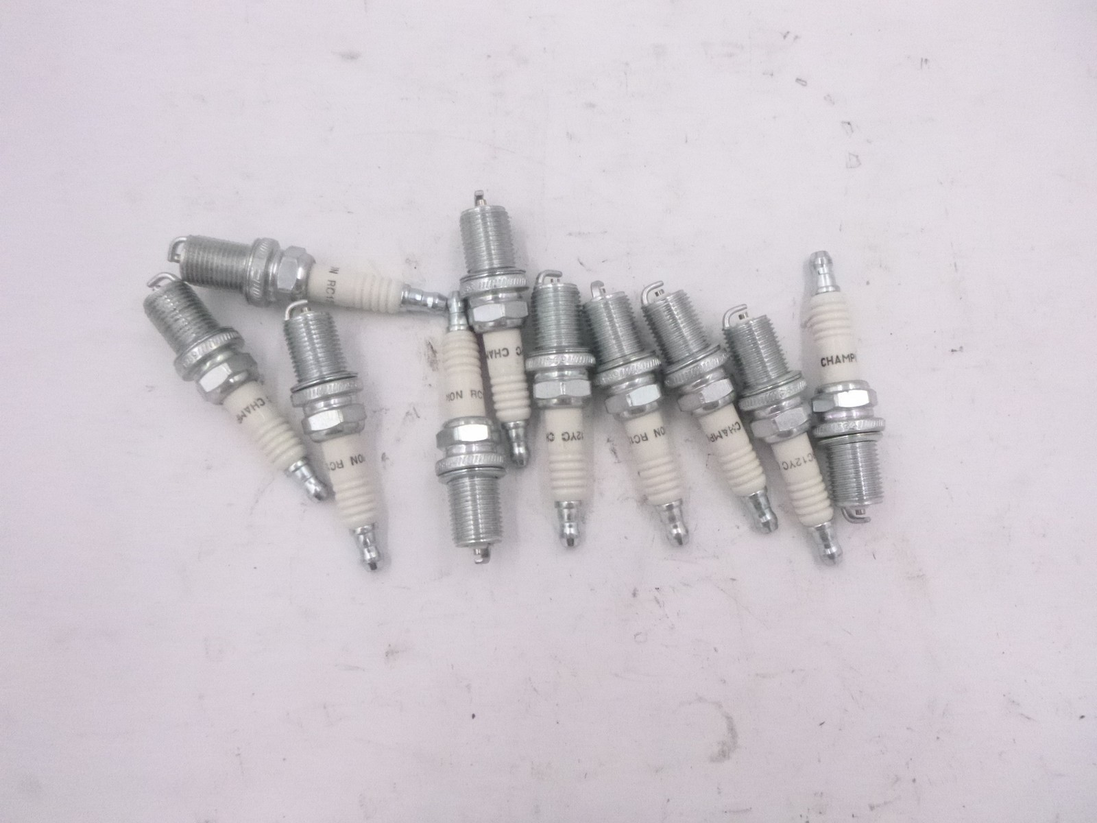 10 Pack Champion RC12YC Auto Spark Plugs For 1984-2020 Toyota Corolla