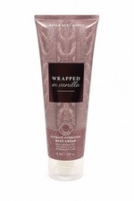 Bath Body Works WRAPPED IN VANILLA Ultimate Hydration Body Cream 8oz.