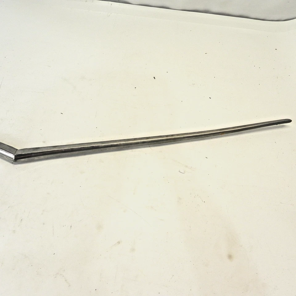 1954 CADILLAC CUPÊ EMBLEMA PORTA DEVILLE LOGOTIPO ACABAMENTO VEE USADO - Imagem 4 de 4