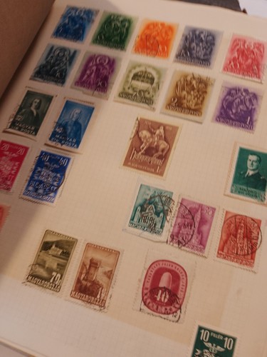 2 Binders Of World Stamps And Covers On Album Pages Good Items Poor Condition - 第 10/21 張圖片