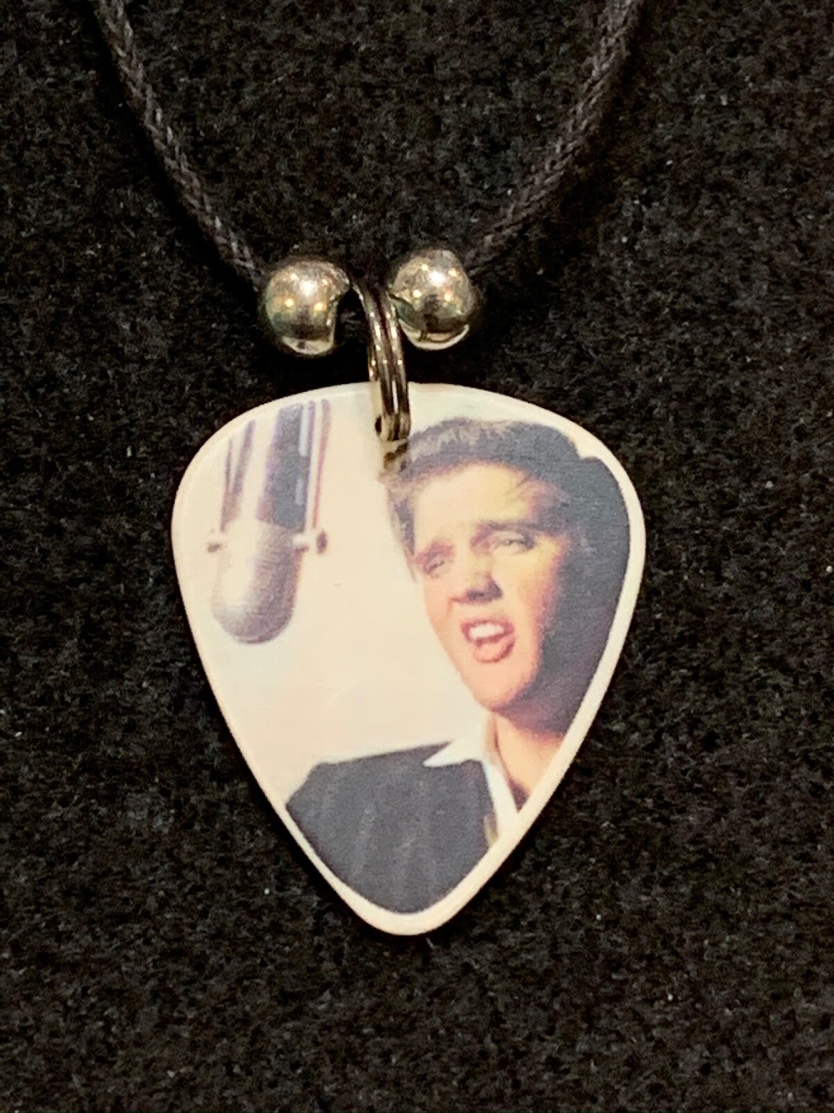 ELVIS Guitar Pick Necklace Classic MUSIC Rock Presley King Lip eBay