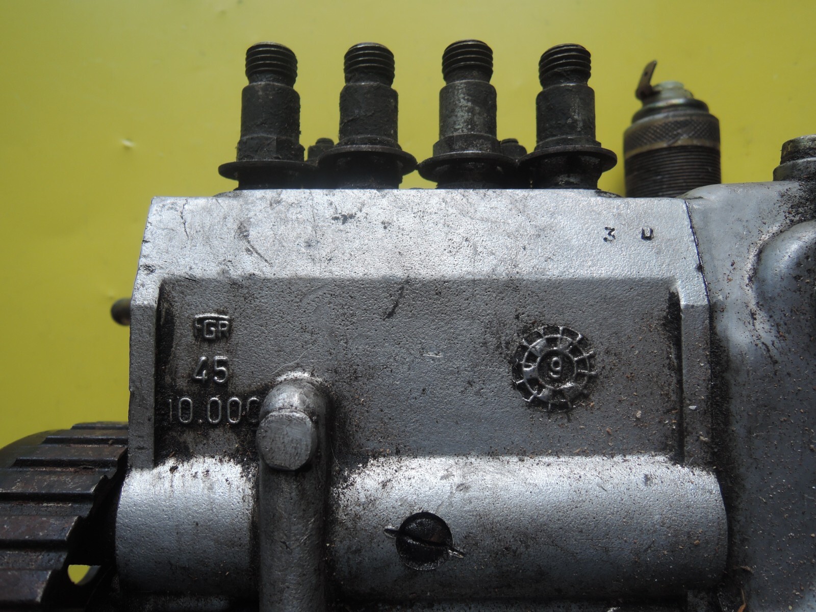 ALFA ROMEO T265 SPICA Used FUEL INJECTION PUMP 198081 Alfetta / Spider eBay