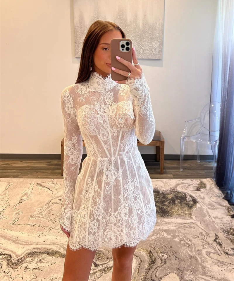 Nuevos vestidos de novia cortos de encaje mangas largas cuello alto cremallera espalda Foto 3 de 4