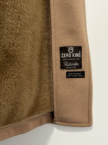 Vintage Raleigh's Zero King Tan 100% Wool Coat with Faux Fur Lining Mens 42 - Picture 9 of 12