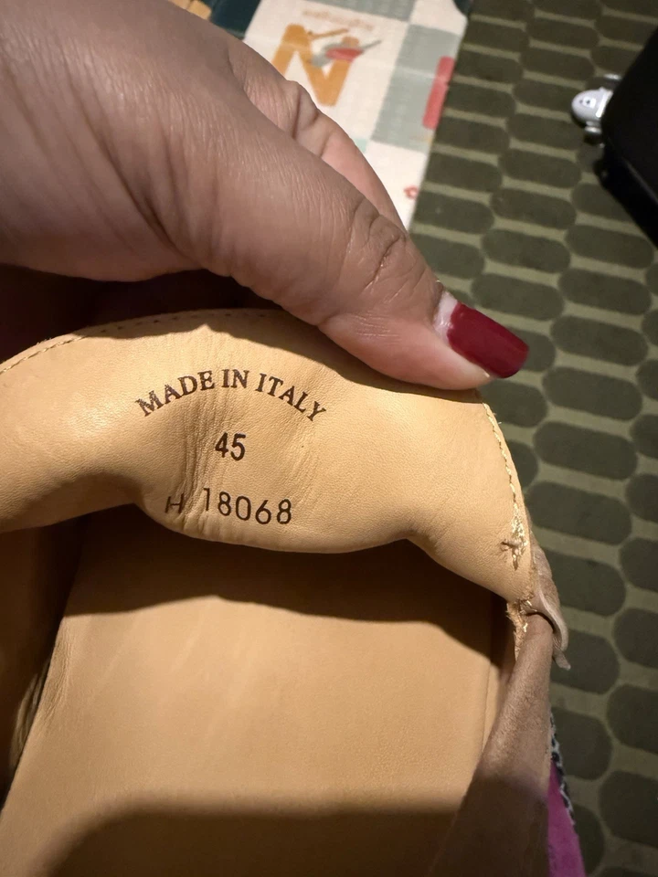 Loro Piana Summer Walk Loafers – Suede Tan – Size 45 – Used - Image 3 of 4