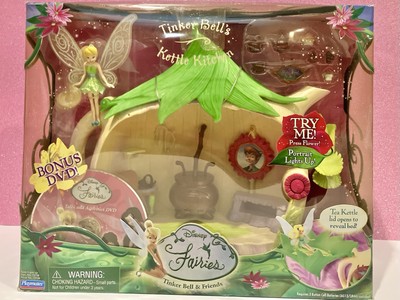 RARE Playmates Disney Fairies Tinker Bell's Kettle Kitchen 2007 + DVD NEW VHTF