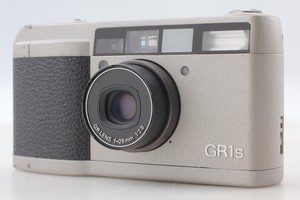 Appareil photo argentique 35 mm vert RICOH R1 parfait LCD
