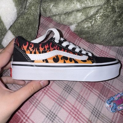 Vans Kids Ward Flame size 12y 