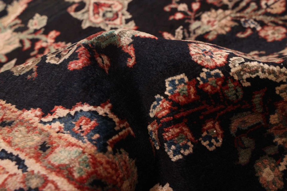 Alfombra de corredor tradicional oriental vintage anudada a mano de 2'8" x 8'1" Foto 3 de 4