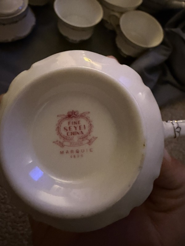 Seyei Fine China -Japan Majesty Set Platinum rim
