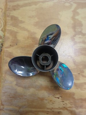 MERCURY MARINE QUICKSILVER LASER 2 LH PROPELLER SS, 48-16545 A40 21P  (SP-15)