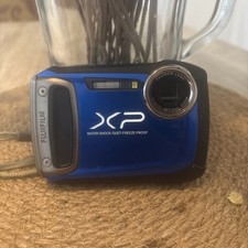 Fujifilm FinePix XP100 Digital Camera 14.4MP Waterproof In Blue