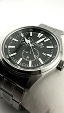 Orient RA-AK0402E10A “Defender II” Automatic Field Watch – Green Dial