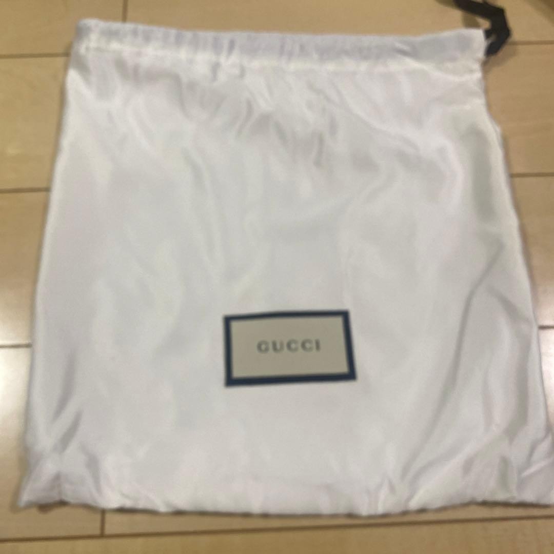 GUCCI Interlocking G Chain Shoulder Bag Red — image 10