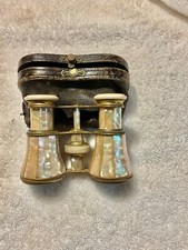 ANTIQUE FULL MOTHER OF PEARL OPERA GLASSES IN LEATHER CASE