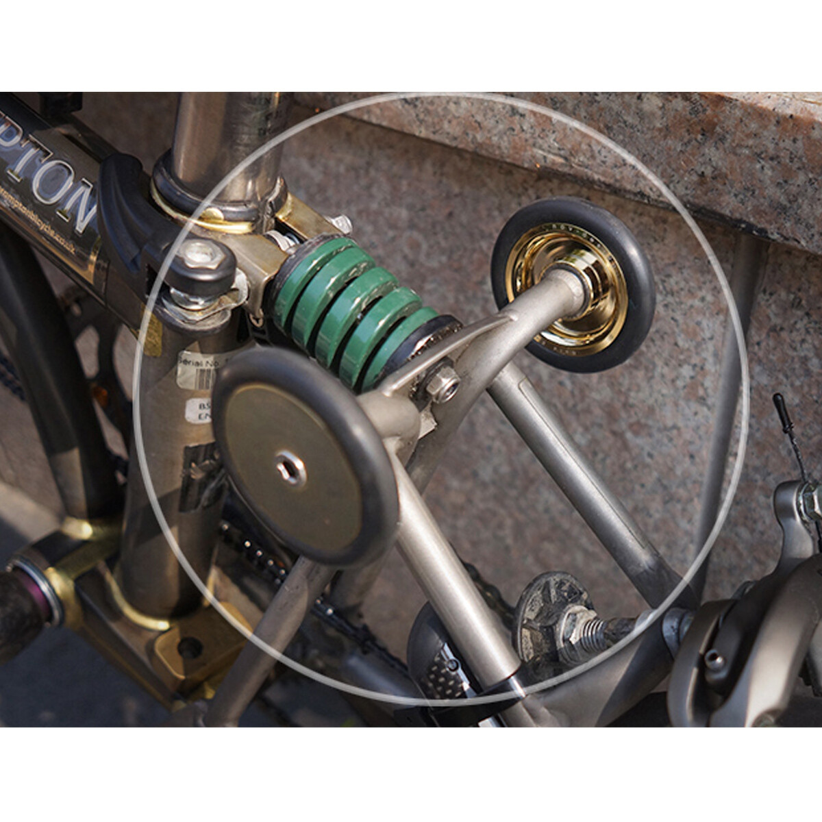 Roues Easy Novdesign En Titane Pour Brompton - Légères (90g) - Utilisation Double Côté - Neuves