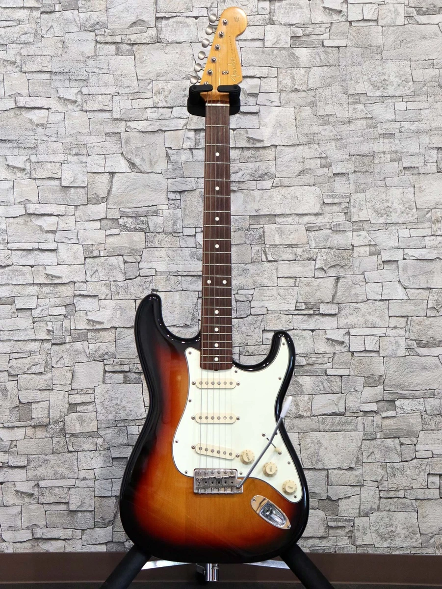 Fender Japan Stratocaster ST62-TX 3TS Electric Guitar 2010-2012 Made in Japan
