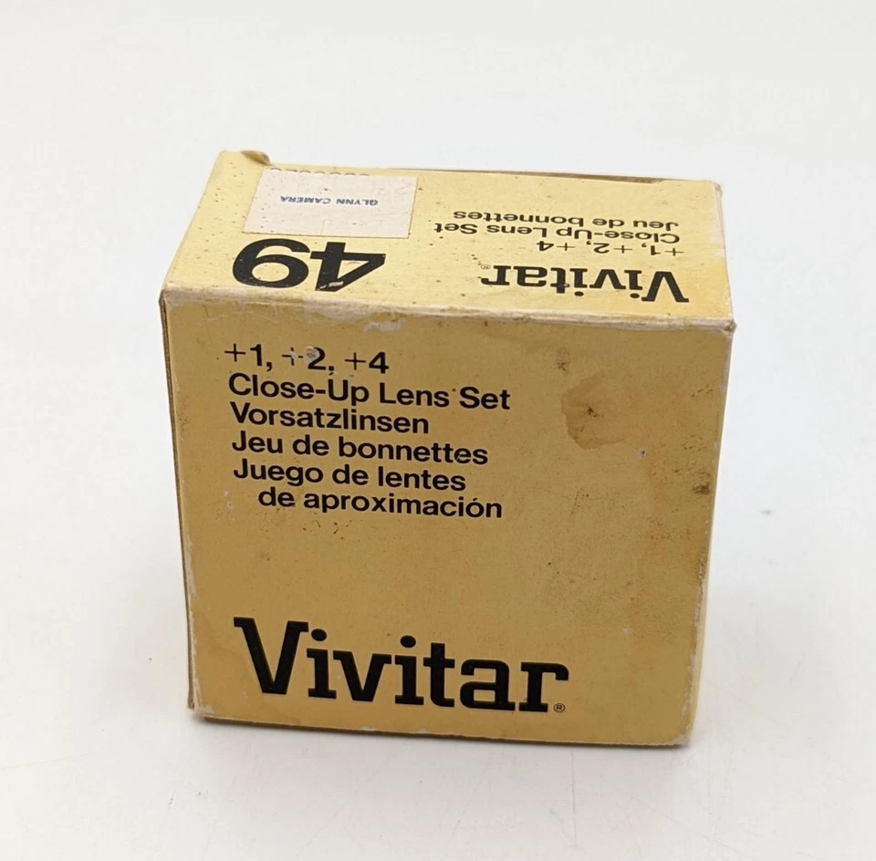 Vivitar Coated Close-Up Lens Filter Set +1 +2 +4 in Case & Original Box Vtg 49 - Image 2 of 4