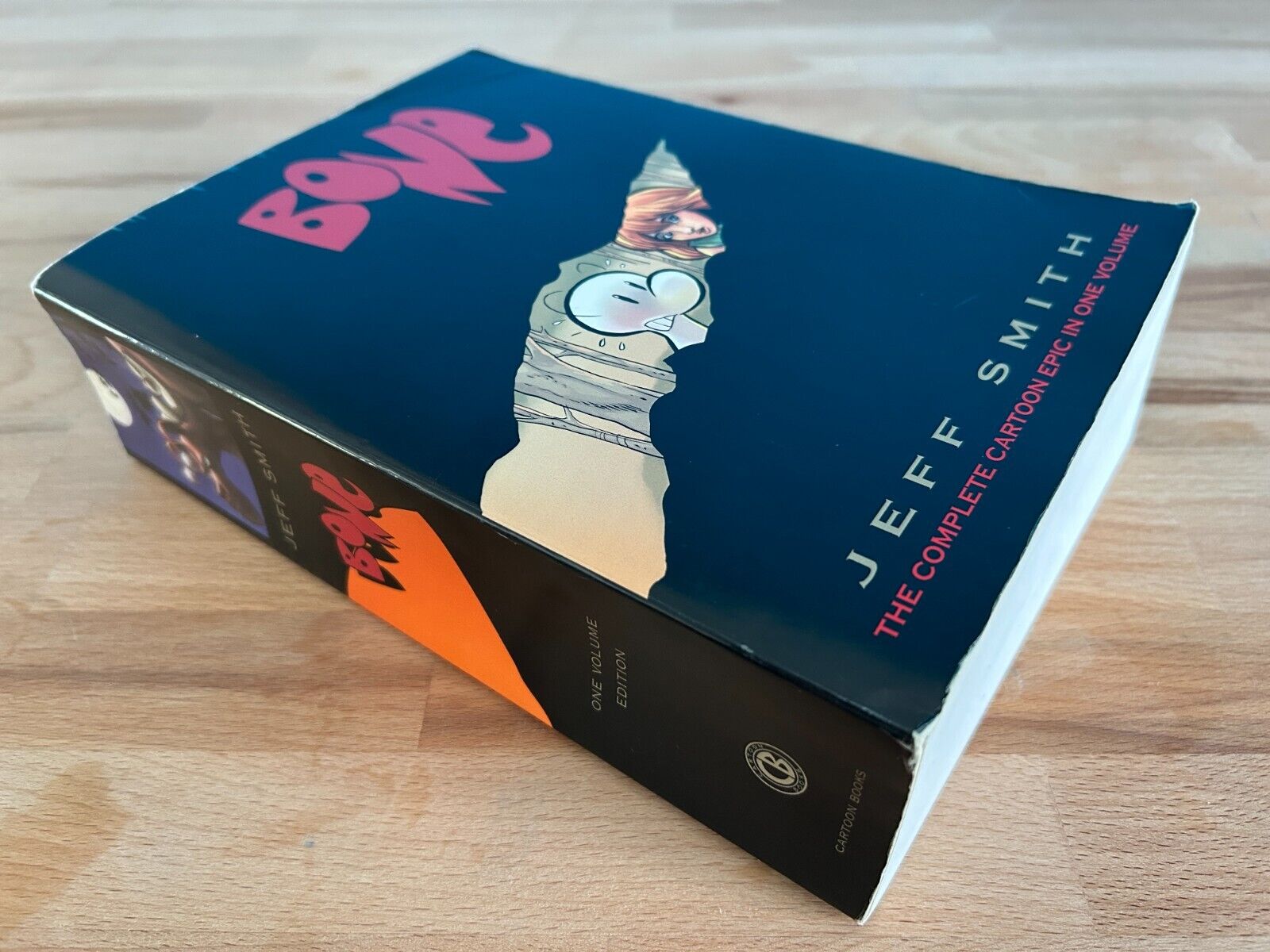 Bone: The Complete Cartoon Epic in One Volume By Jeff Smith (2004, Paperback)