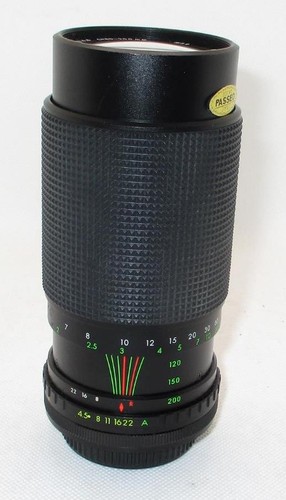 Multi Coated J/525 1:4.5 f=80-200mm - f=200mm Macro LENS With CASE Made in Japan