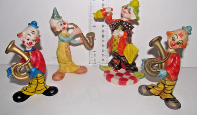 Clown Musicians Lot of 3 + 1 more Clown Resin Figurines Made In Italy  (WSC2)