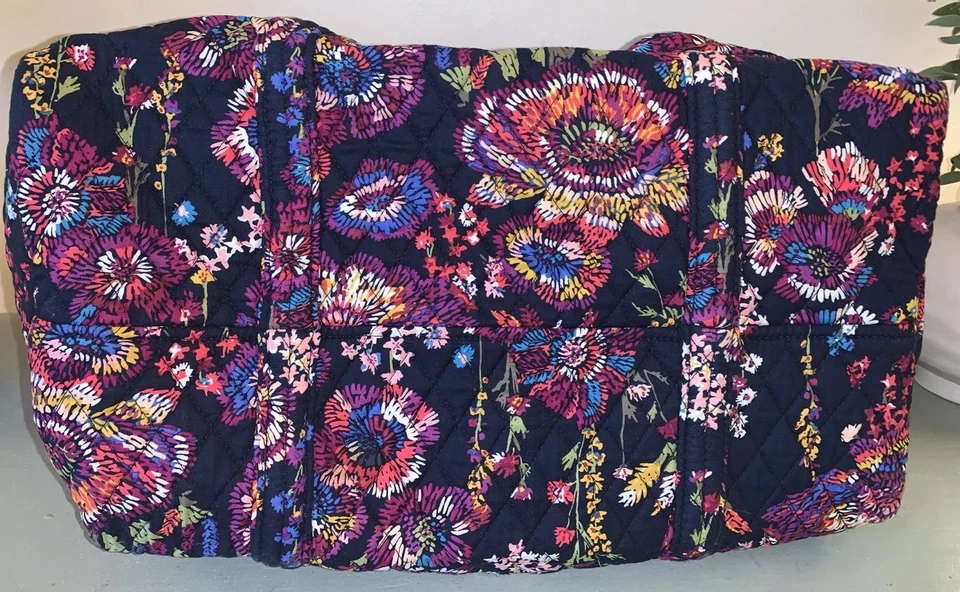 Vera Bradley Large Quilted Baby Diaper Tote Bag Midnight Wildflowers 17” X 10” - Image 4 of 4