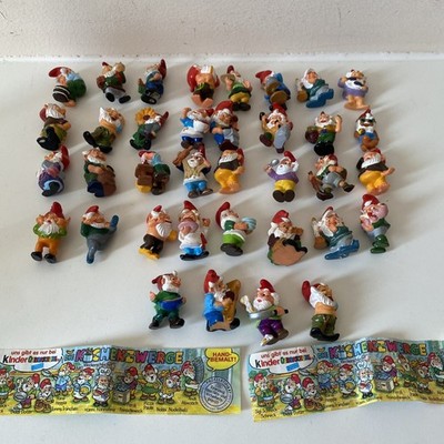 Konvolut 36 Kinder Überraschung Spielzeug Saisonwichtel 1998 etc mit Flugblättern 