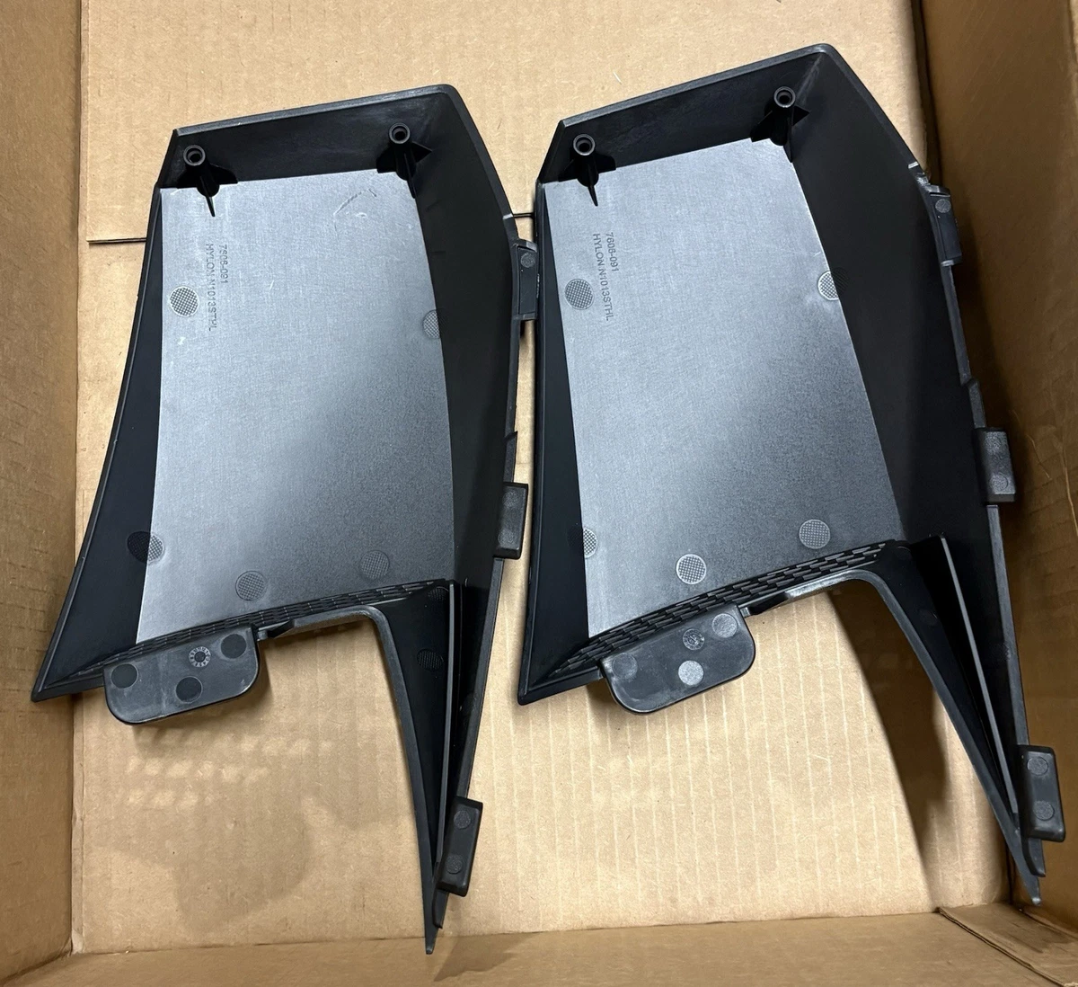 Lot Of 2 Yamaha Oem 8KC-K715U-00 Vent ,Side photo 4