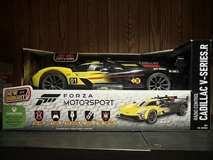 New Bright Forza Motorsport Cadillac V-Series.R 1:20 4WD RC Car Lights 60830U