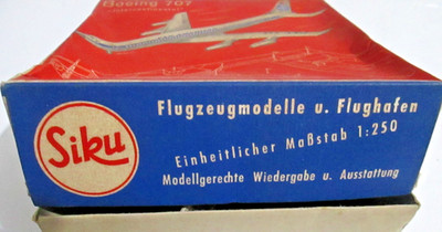 alt ,SIKU-Flugzeugmodelle Originalkarton ''Boeing 707 Intercontinental'' Plastikmo