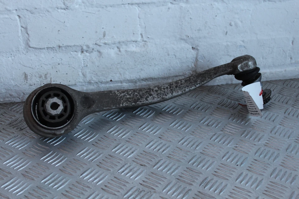 Brazo de control delantero derecho MERCEDES-BENZ CLASE C S205 A205 W205 C220D 20501RE (N179 Foto 2 de 4