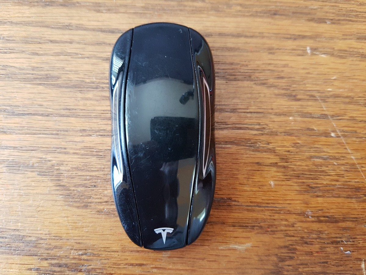 2012 - 17 TESLA MODEL S SMART KEY REMOTE FOB FCC: AQO002 A 1043806 ...