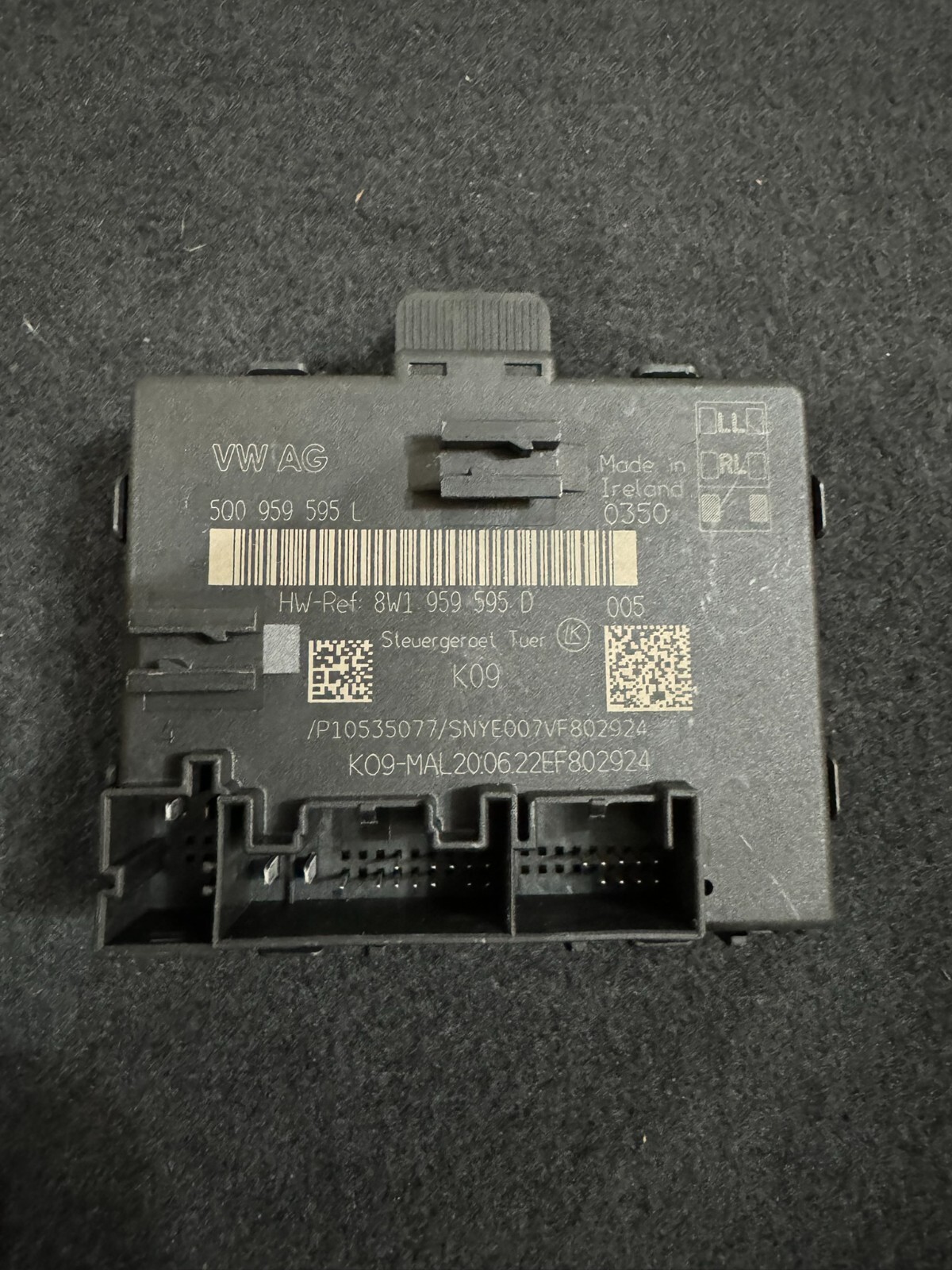 Foto 1 di 3